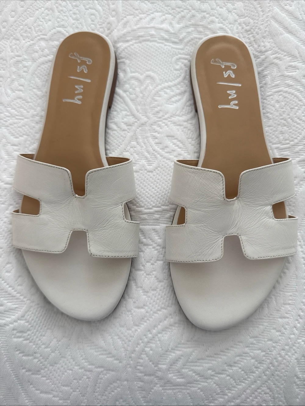 French Sole FS/NY Alibi White Leather Sandal Women's Size 9B